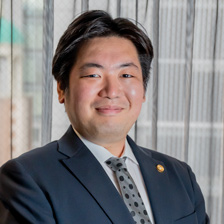 ジュニアパートナー弁護士 北川 雄士