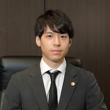 アソシエント弁護士 髙田 晃央
